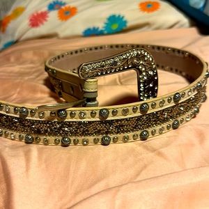 Shyanne belt